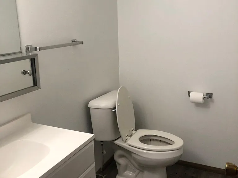 3 Stratford Dr #102 — Photo 6