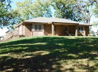 9369 Roubidoux Rd, Bucyrus, MO 65444