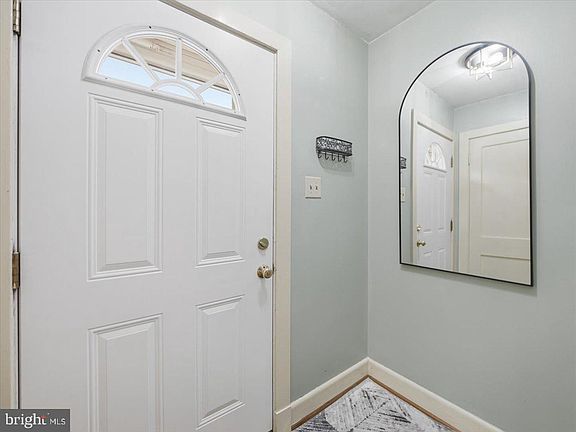 4th image of 1241 S Main St