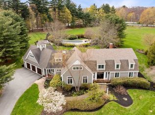 4 William Fairfield Dr, Wenham, MA 01984