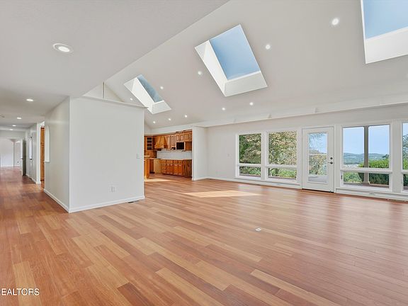 9th image of this home