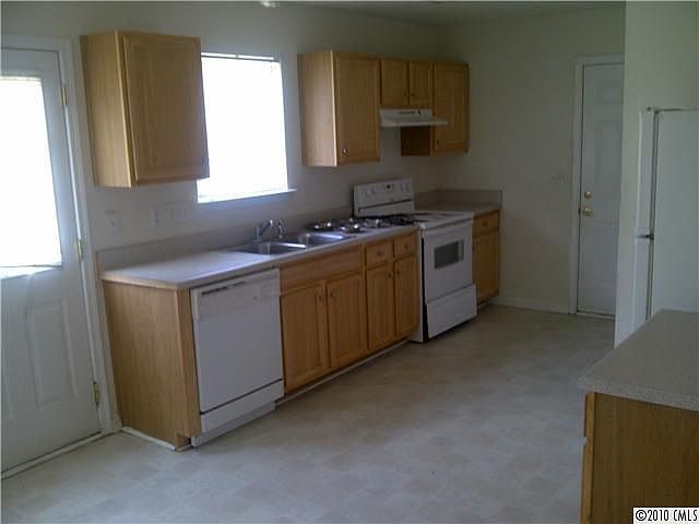 2nd image of 5730 Joshua Ln