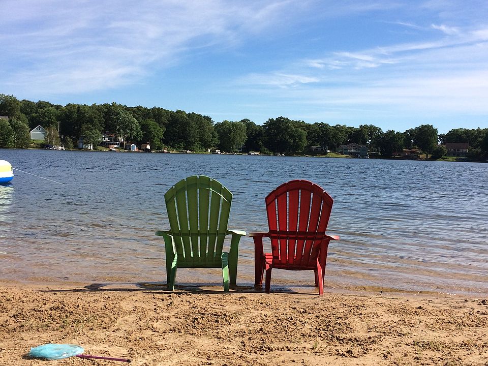 1st image of 2455 E White Lake Dr