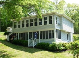 111 Masters Dr, Greenwood, SC 29649