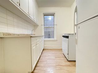 5718 Fort Hamilton Pkwy APT C3, Brooklyn, NY 11219