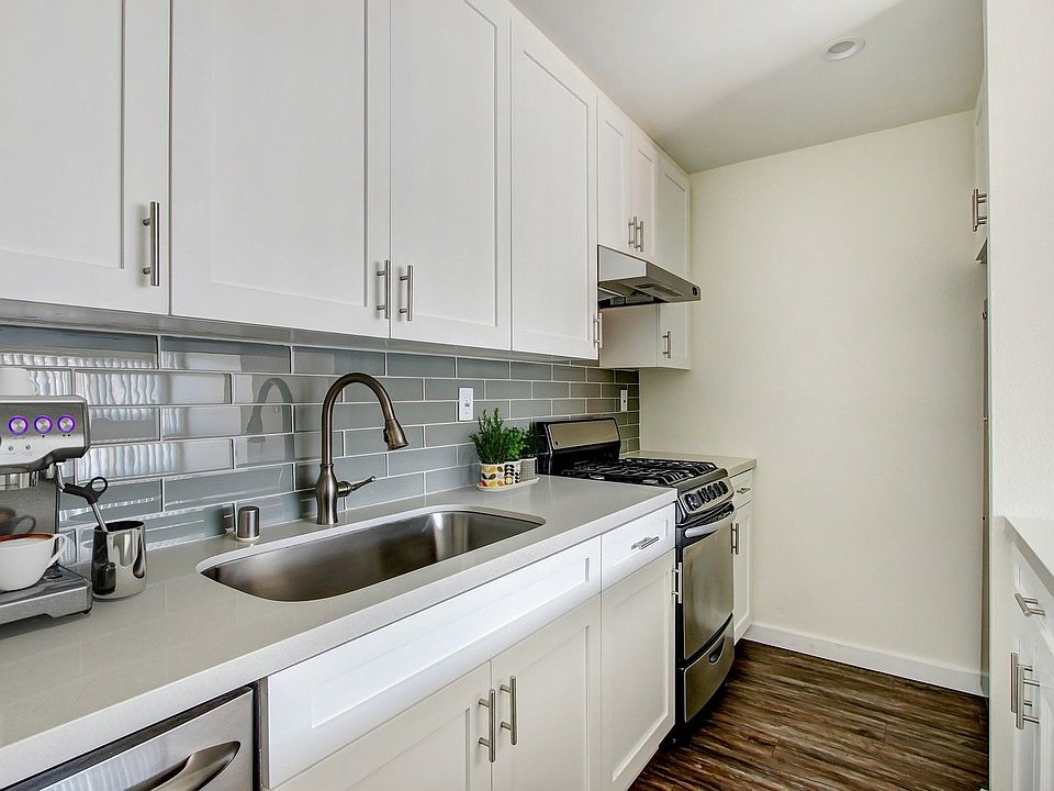 1st image of 14849 Vanowen St #214