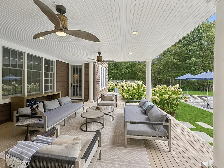 10 Eastview Ct — Photo 36
