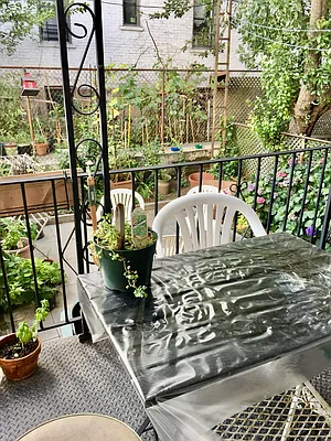 Rented by Ideal Properties Group | media 15