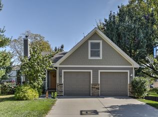 7401 N Oakland Ave, Kansas City, MO 64158