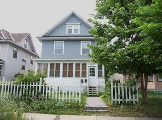 664 Aurora Ave, Saint Paul, MN 55104