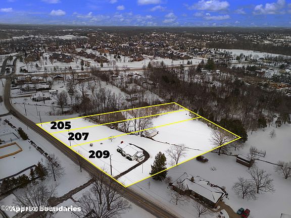 3rd image of 209 Clark Station Rd