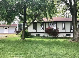 1397 Headen Rd, Jacksonville, IL 62650