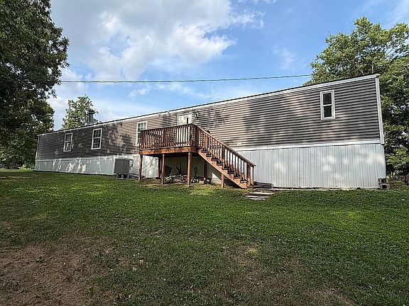4th image of 58 Ruby Dr