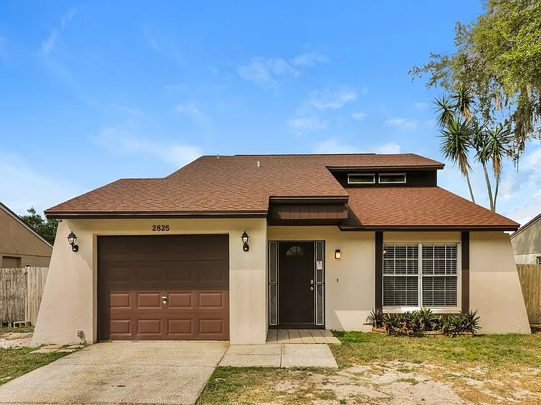 2825 Cedaridge Dr — Photo 1