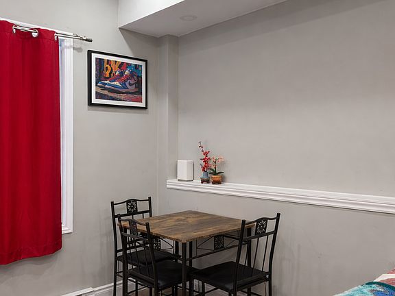 5th image of 41 Cork St E #12