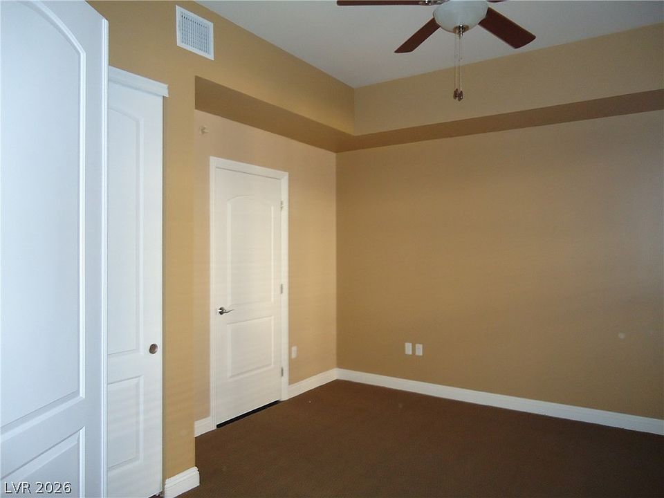 Building Photo 5