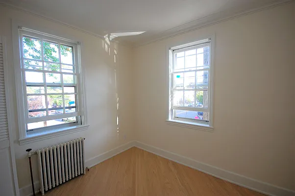 Rented by Re/Max In The City | media 18