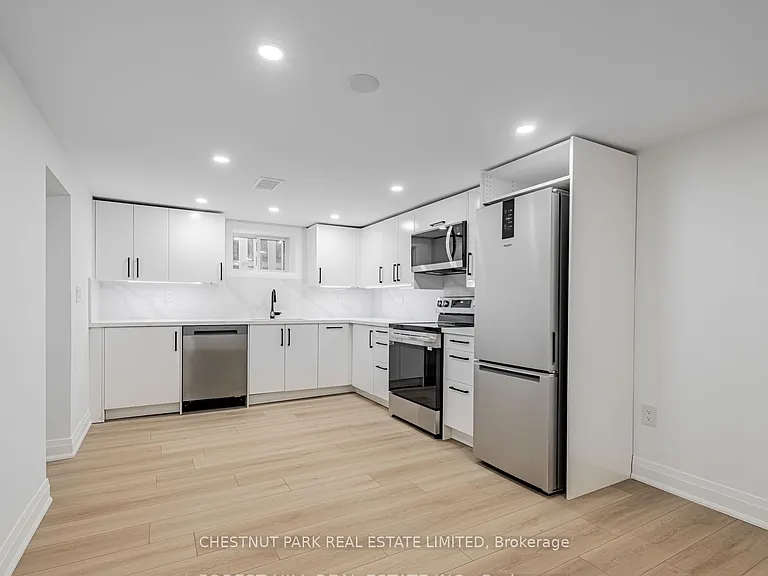 562 Deloraine Ave — Photo 4