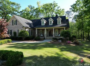 1364 Gentry Ln, Statham, GA 30666