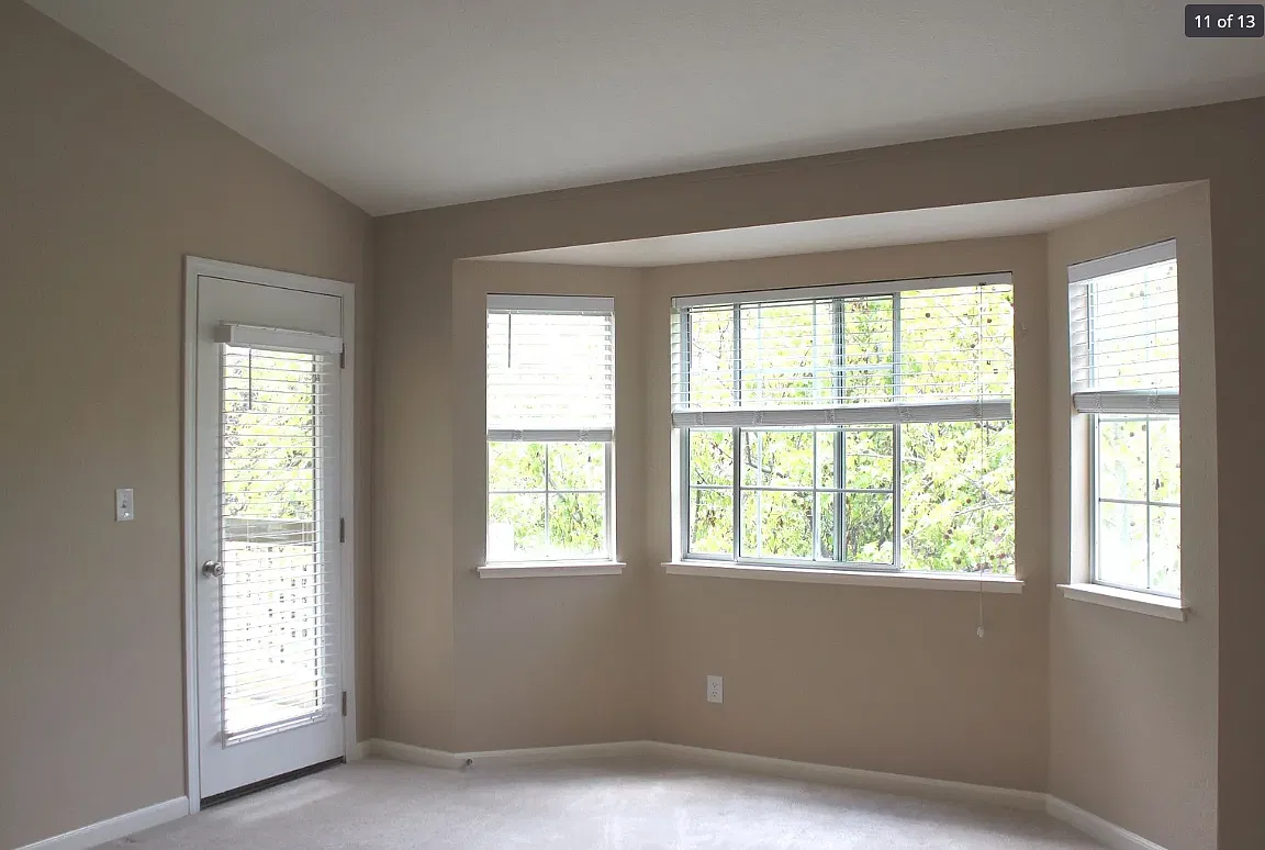 5873 Lake Crowley Pl — Photo 4