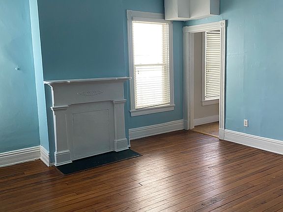 5th image of 3512 E Broad St APT 2