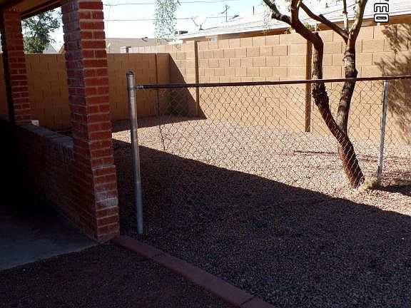 2nd image of 434 S Saguaro Dr