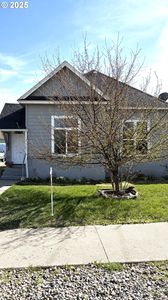1723 Valley Ave, Baker City, OR, 97814