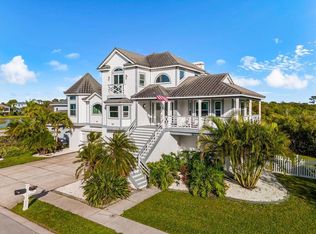 2002 Alexis Ct, Tarpon Springs, FL 34689