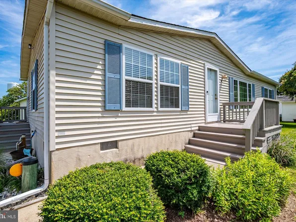 14 E Wind Dr, Berlin, MD 21811