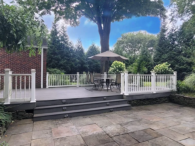9 Orchard Cir — Photo 18