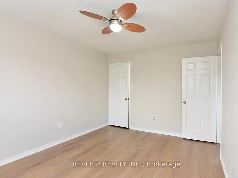 627 Caboto Trl — Photo 11