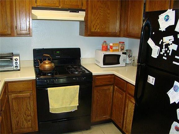 4th image of 8010 Tuscarora Trl #B