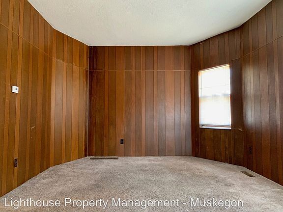 5th image of 3121 Sanford St APT 3