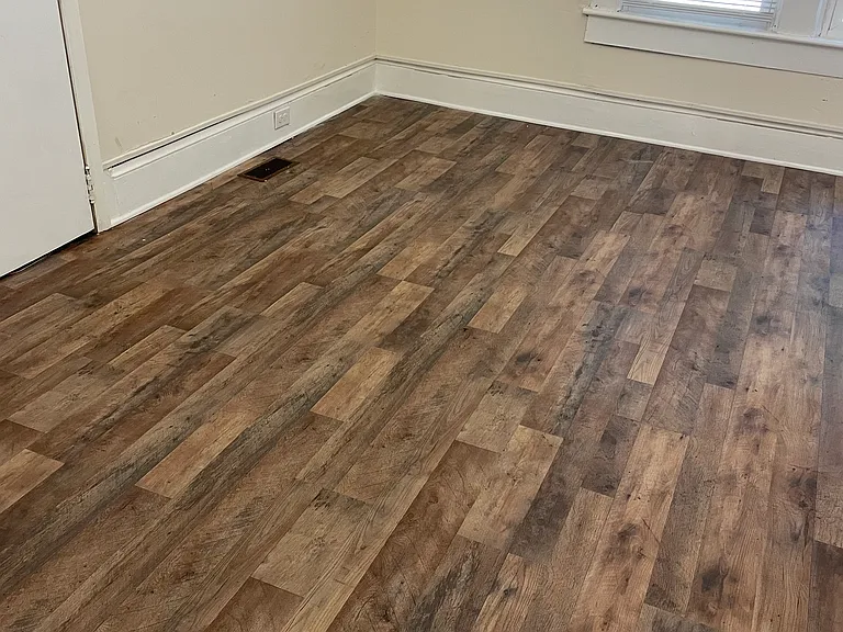 1115 Whitman St — Photo 15