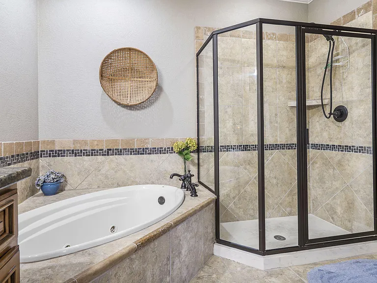 31 Royal Vista Dr #109 — Photo 20
