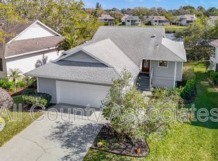 1007 S Pointe Alexis Dr, Tarpon Springs, FL 34689