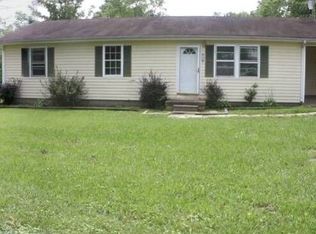 120 Hawley St, Camden, TN 38320