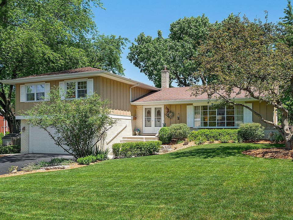 1st image of 5605 Lawn Dr