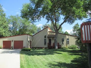 2109 4th St NE, Jamestown, ND 58401