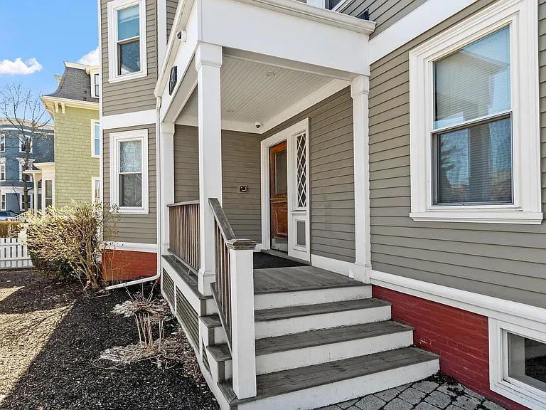1590 Cambridge St — Photo 24
