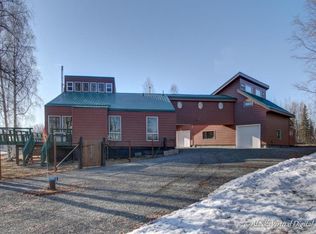 1004 N Big B Dr, Big Lake, AK 99623