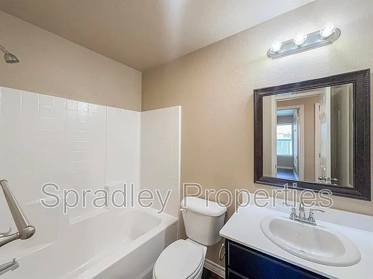 1420 Leon Rd — Photo 9