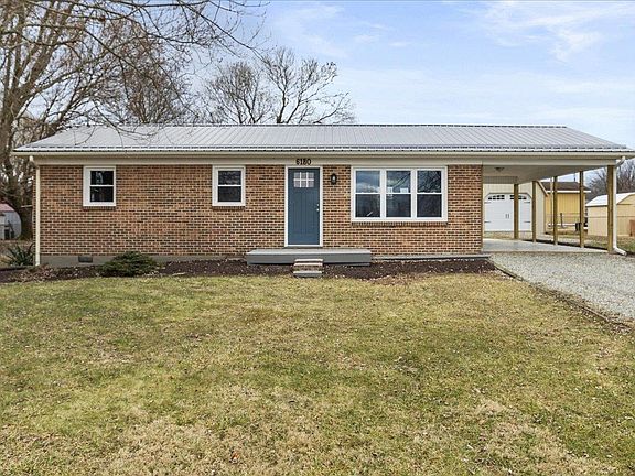 3rd image of 6180 Skyview Cir