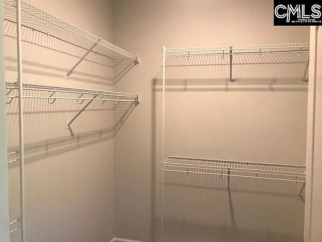 1403 Tamarind Ln — Photo 12