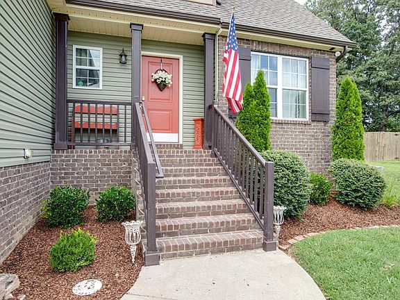 2nd image of 7604 Leverette Dr
