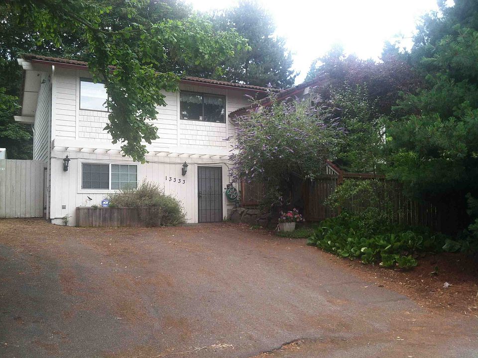 1st image of 13333 31st Ave NE
