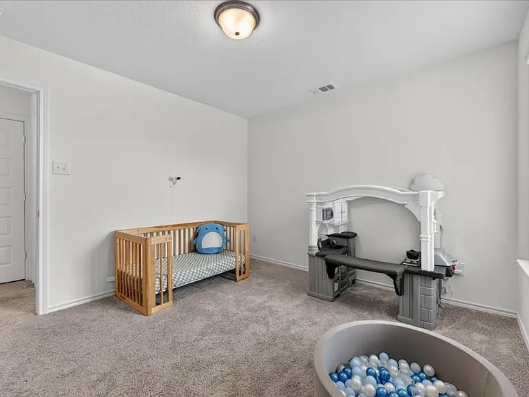2921 Dixondale Dr — Photo 5