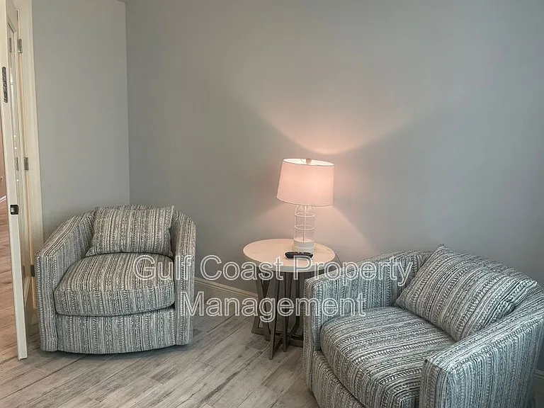 260 Hidden Bay Dr #401 — Photo 31