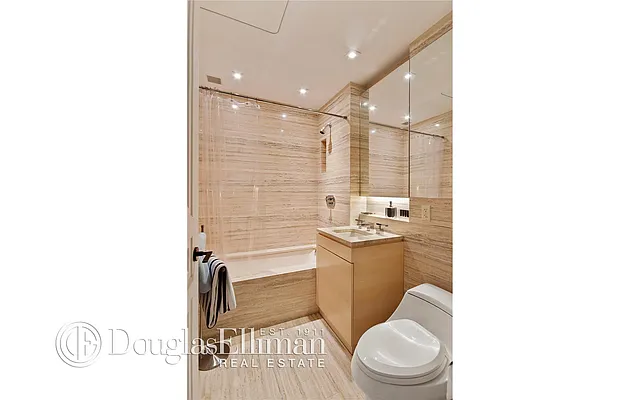 Rented by Douglas Elliman | media 22