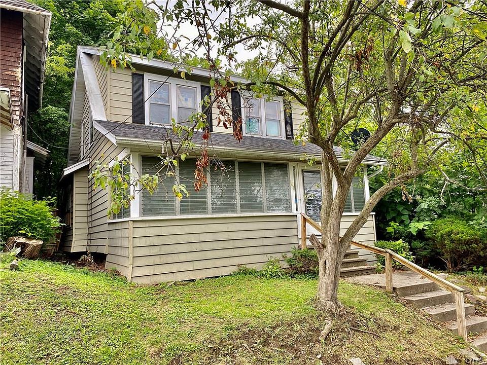 1st image of 143 Clyde Ave
